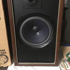 Advent Wireless Speakers