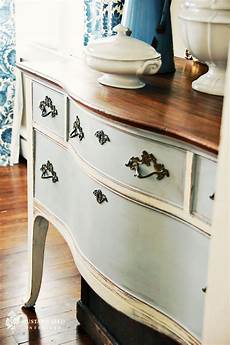 Antique Bedroom Furniture