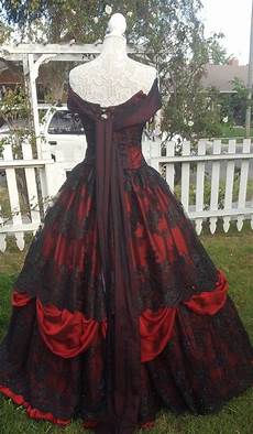 Antique Lace Wedding Gowns