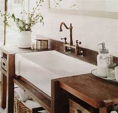 Apron Farmhouse Sink