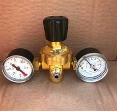 Argon Regulator