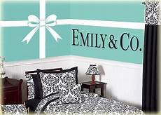 Art Dealer Decoration Company