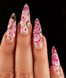 Artificial Fingernails