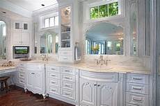 Asian Kitchen Cabinets