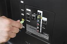 Audio Plugs Connection