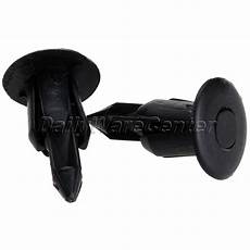 Auto Fastener Clip