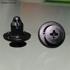 Auto Fastener Clip