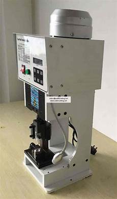 Automatic Package Labeling Machine