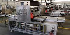 Automatic packaging machines