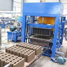 Automatic paver machine