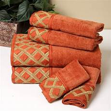 Avanti Towels