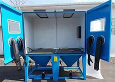 Blasting machine