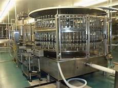 Bottle filling machine