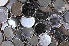 Button-Cell-Batteries