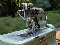 Buttonhole Machines
