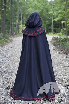 Capes