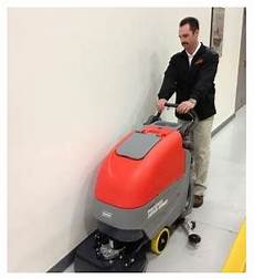 Carpet manufacturing machines