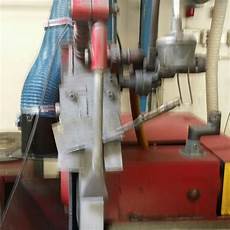 Chalk manufacturing machine