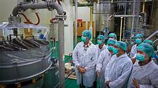 Chocolate manufacturing machines