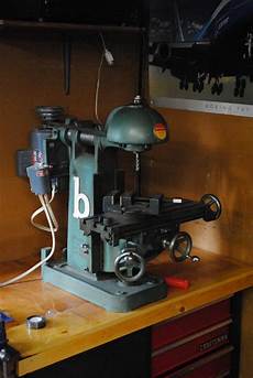 Cnc milling machines