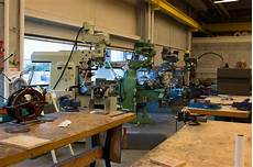 Cutting machine