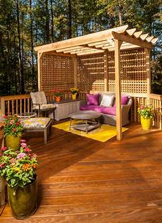 Deck Lattice