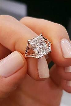 Diamond-Rings