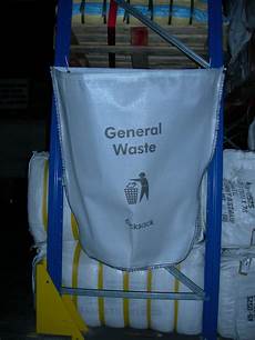 Diaper manufacturing machine