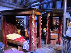Dormitory Beds