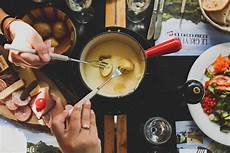 Fondue Pots