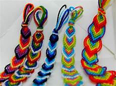 Friendship-Bracelets