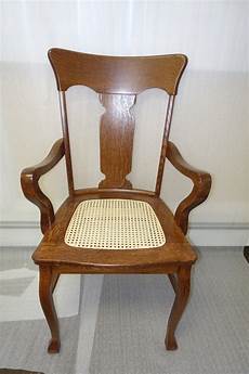 Furniture-Refinishing-Services
