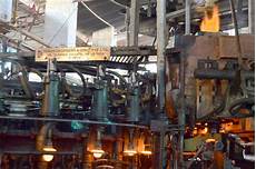 Glass manufacturing machines