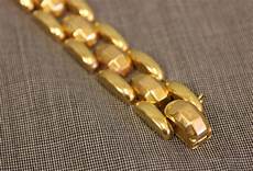 Gold-Bracelets