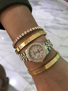 Gold-Bracelets