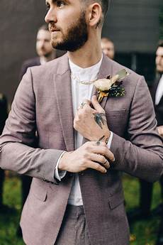 Groom's Outfit