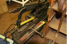 Hacksaw machine