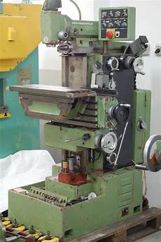 Horizontal milling machine