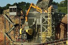 Hydraulic Impact Crusher