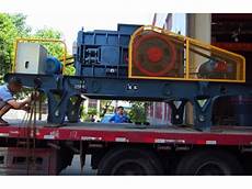 Hydraulic Rollers Crusher