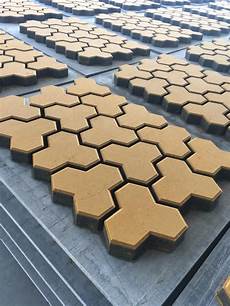 Interlock brick machine