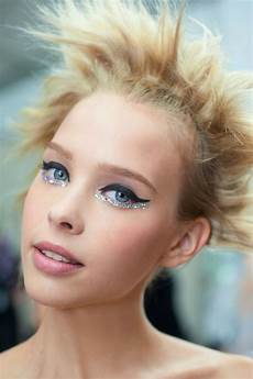 Loose Powder