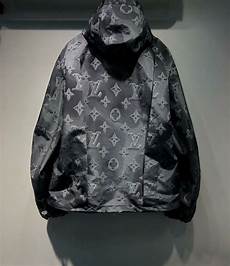 Louis Vuitton Replica