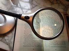 Magnifying Lamp