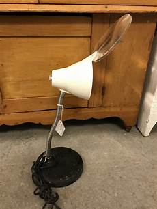 Magnifying Lamp