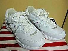 Men Athletic Shoes