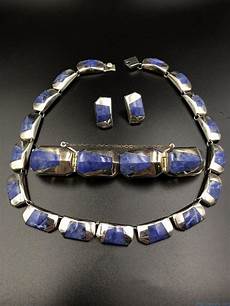 Mens-Necklaces
