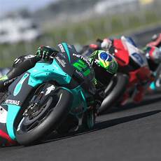 Motorcycle Tires
