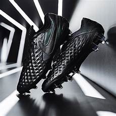 Nike Pro