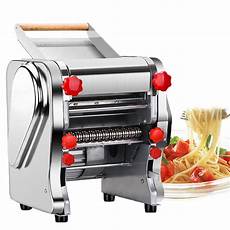 Noodles manufacturing machine